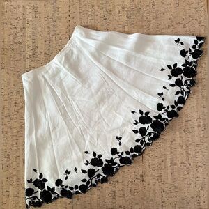 Vintage white and black floral circle skirt